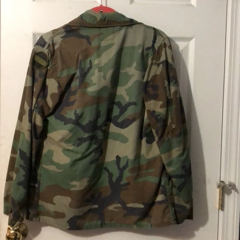US Army camouflage jacket. Small Short. Good condition - Picture 2 of 3